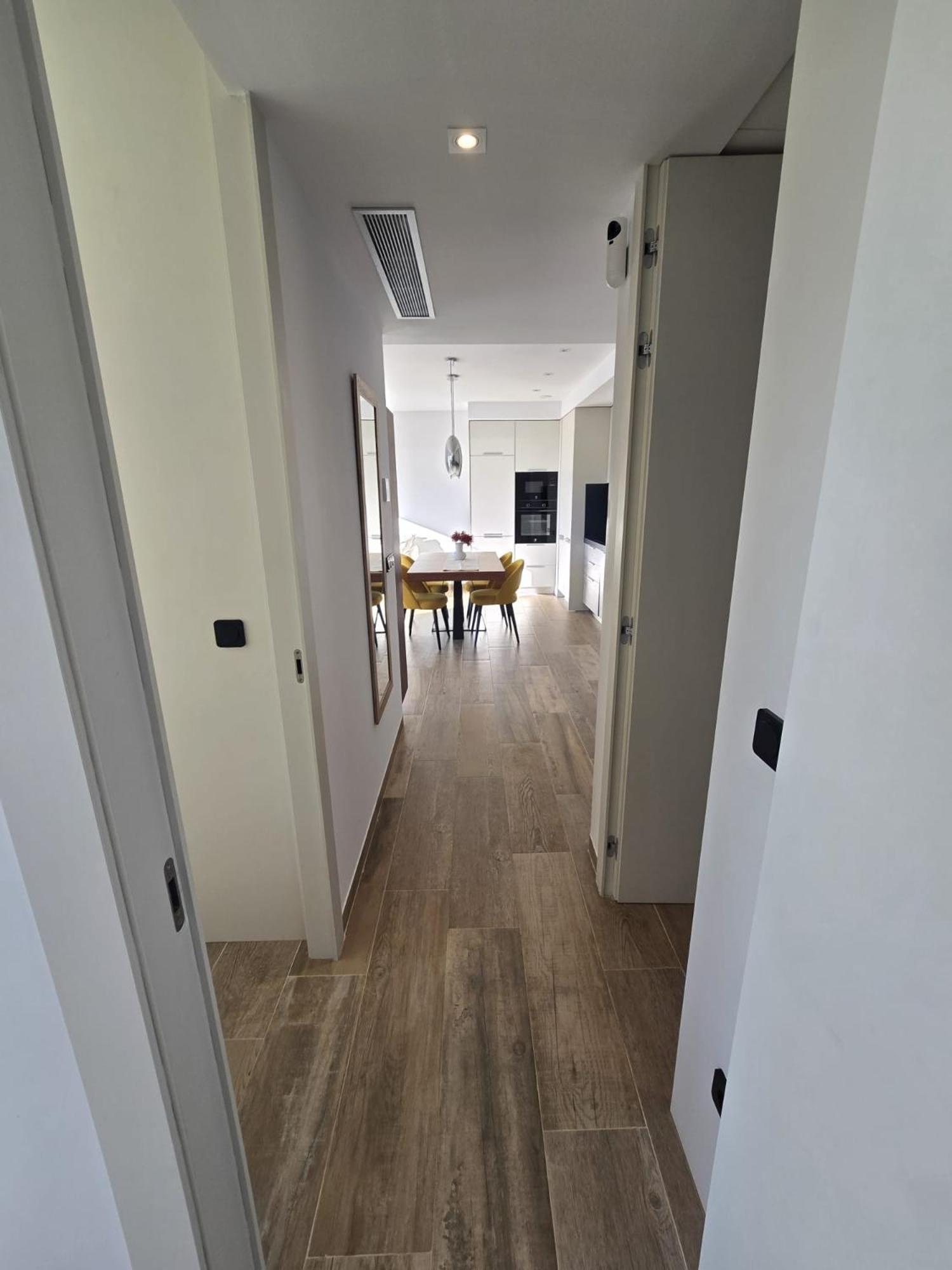 Nice 2 Bedroom Bali Apartment With Sea Views Torrevieja Exterior foto